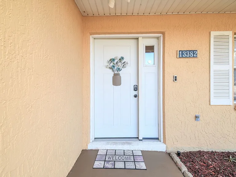13382 Banyan Rd — Photo 7