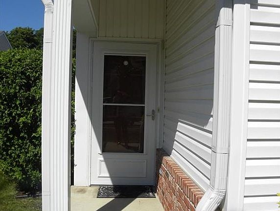2nd image of 7017 Peacock Lake Ct
