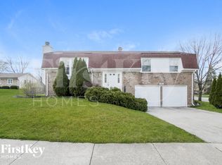 432 Ardglass Ct, Bolingbrook, IL 60440