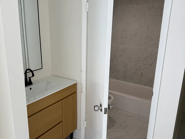 1673 Bay Rd #306 — Photo 20
