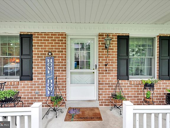 3rd image of 55 Timber Villa