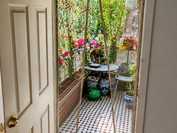 5th image of 138-15 Franklin Avenue #319