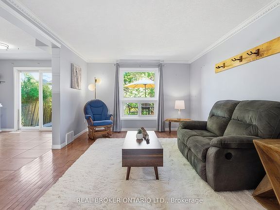 5th image of 1089 Copper Leaf Cres