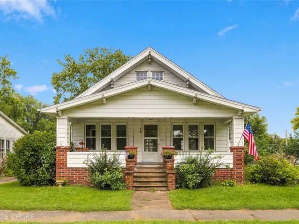 415 N Fremont St, Stuart, IA 50250