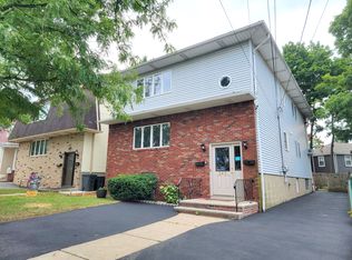 242 Terrace Ave FLOOR 1, Lodi, NJ 07644