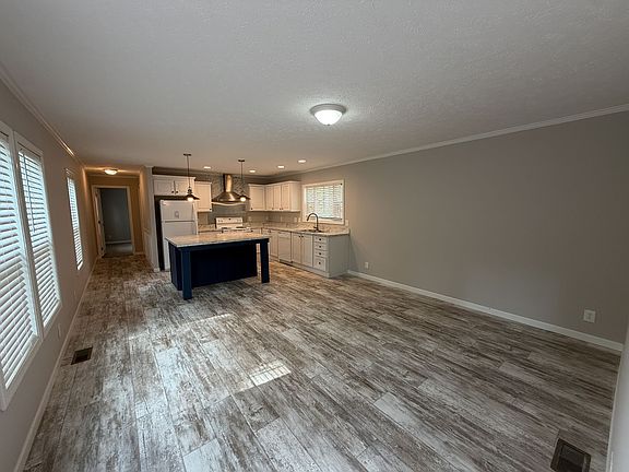 3rd image of 1495 Maze Dr Lot 4