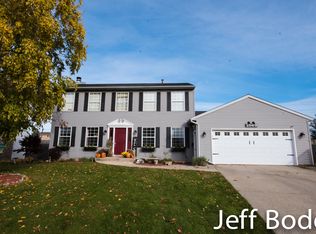 2569 Sunny Creek St SE, Kentwood, MI 49508