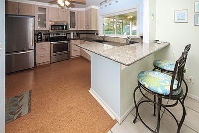 5th image of 358 Travino Ave