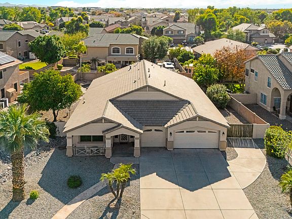 4th image of 133 E CANYON CREEK Drive