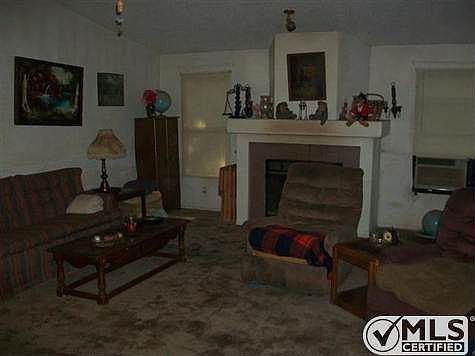 4th image of 226 Peoples St