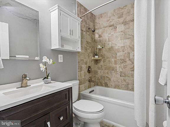 5th image of 338 Reneau Way