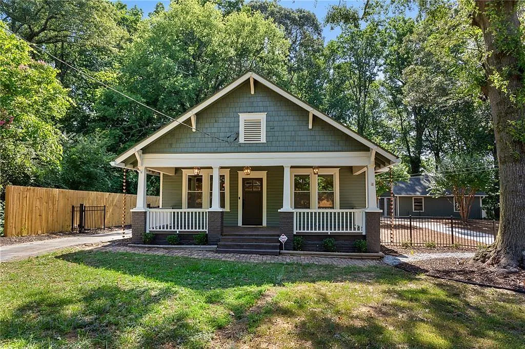 3 bed, 2.0 bath, 4855 sqft, $3,500 — Photo 1