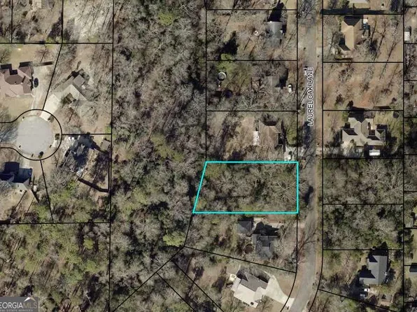 109 Laurel Oak Ln, Warner Robins, GA 31093