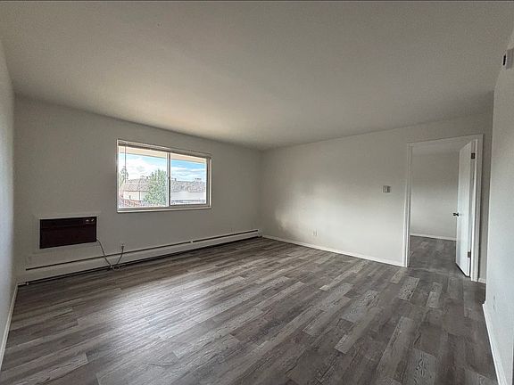2nd image of 18232 W 3rd Pl #2-4