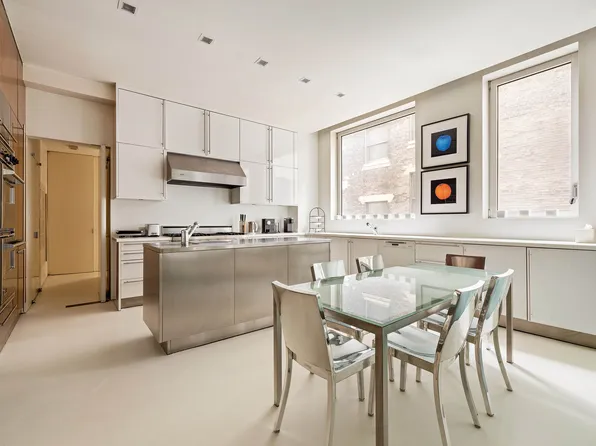 2 East 88th Street image 20 of 33