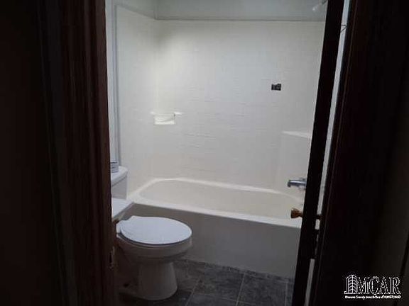 5th image of 4380 B Ave