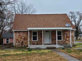 2601 W Nichols St, Springfield, MO 65802