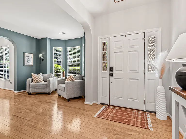 706 Beverly Dr — Photo 40