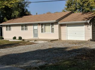 3804 Line St, Saint Peters, MO 63376