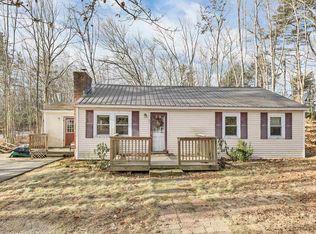 82 Pine Hill Rd, Wolfeboro, NH 03894