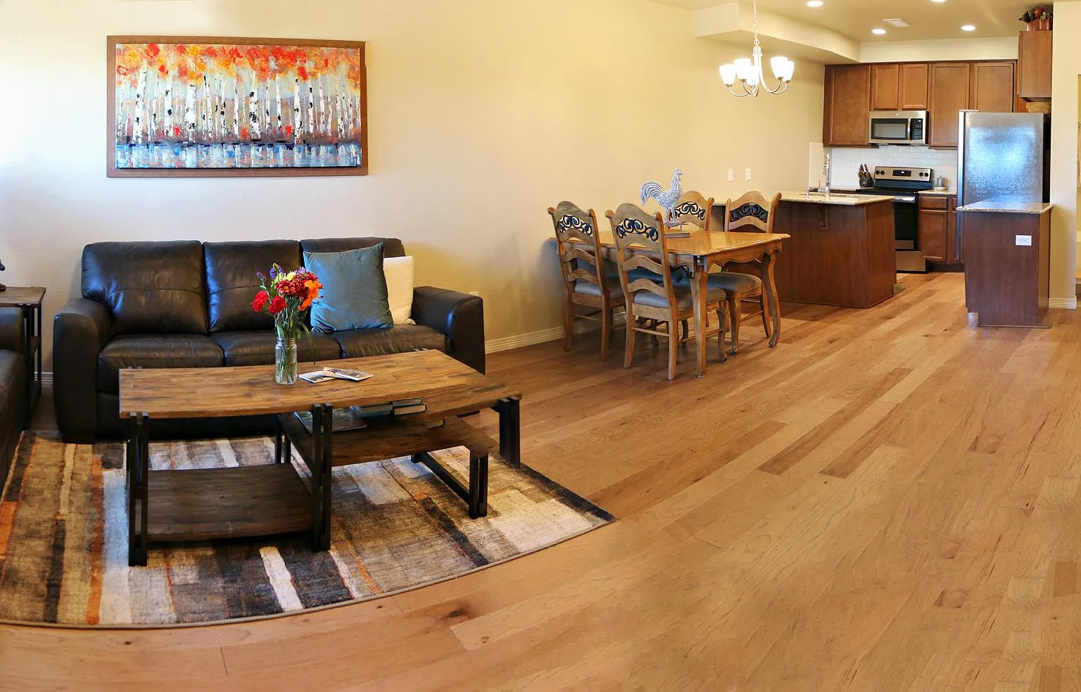 3 bed, 2.5 bath, 1564 sqft, $2,950 — Photo 3