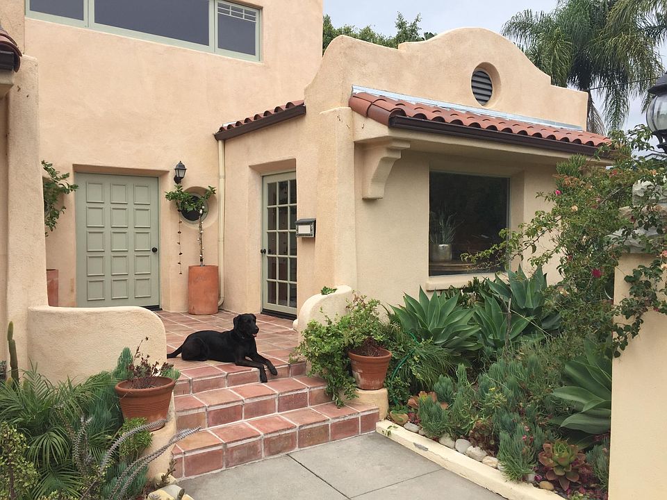 Spanish Casita - pet friendly
