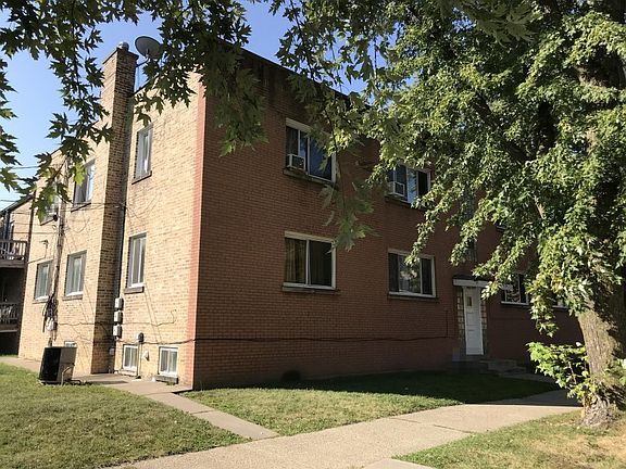 2nd image of 2923 W Rosemont Ave #1W