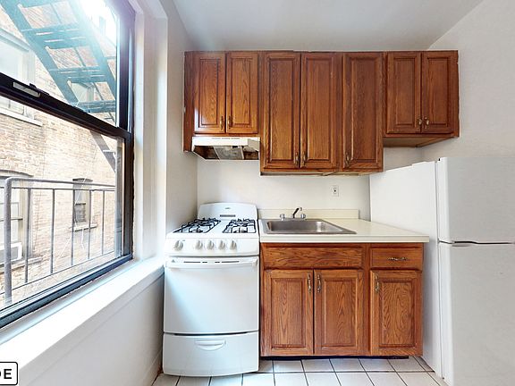 2nd image of 1224 Saint Nicholas Ave APT 4G