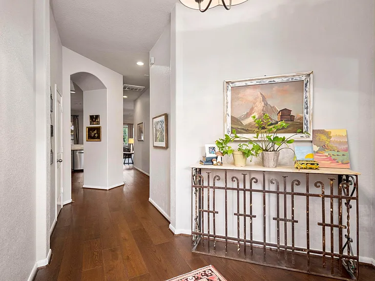18918 Cove Mill Ln — Photo 3