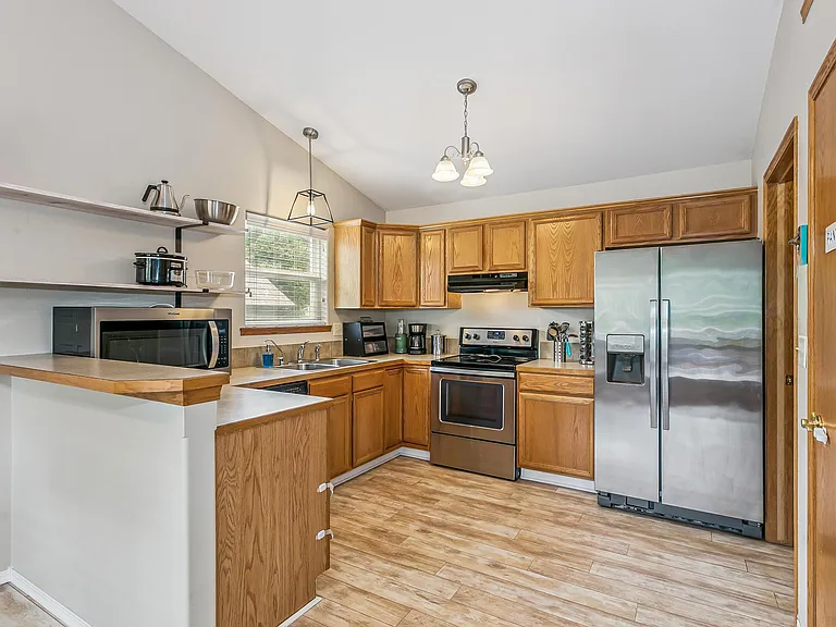 864 S Sunset Cir — Photo 11