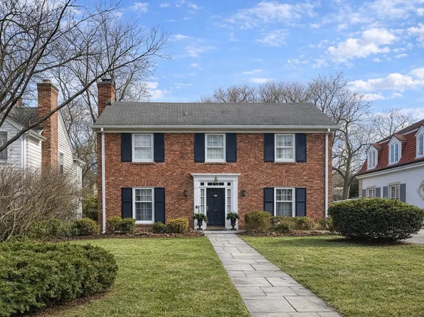 1940 Chestnut Ave, Wilmette, IL 60091