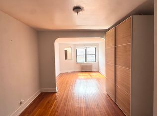 87 3rd St #2, Brooklyn, NY 11231