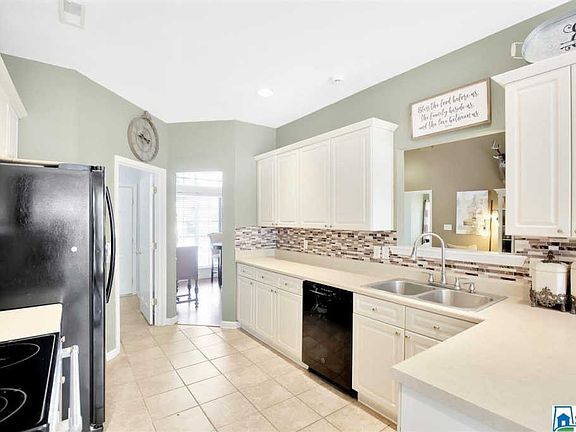 5th image of 4215 Hathaway Ln