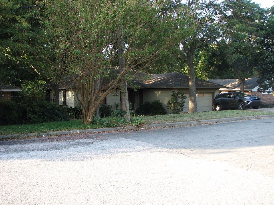 2nd image of 2454 El Cerrito Dr
