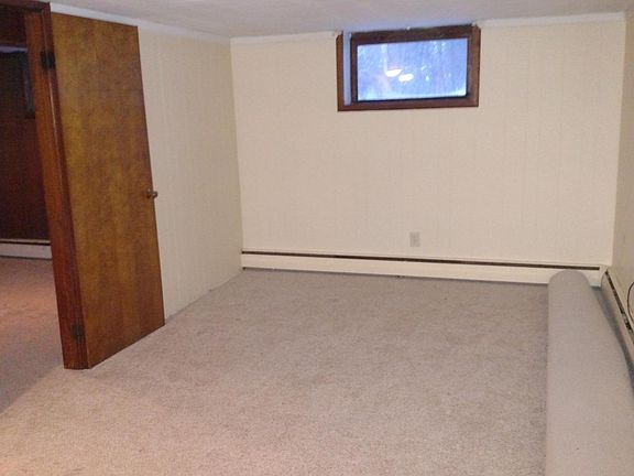 1bd living room