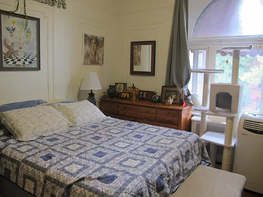 Rented by Dwell Residential Inc | media 14