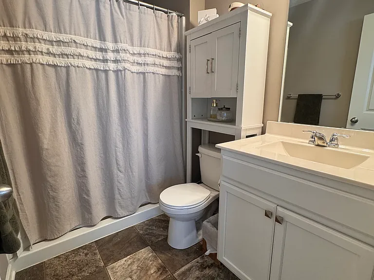 7561 Woods Edge Blvd — Photo 25