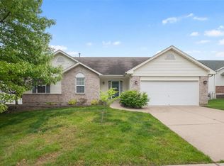 55 Spring Terrace Ct, Saint Charles, MO 63303