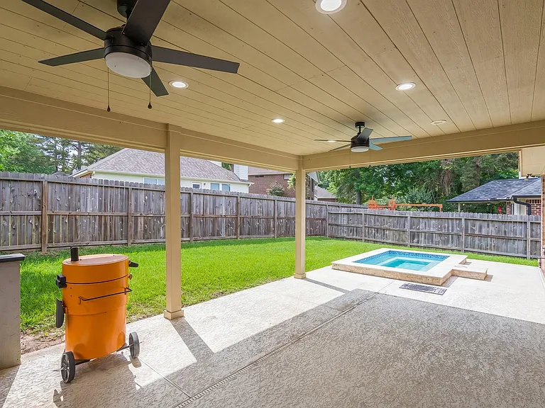 13302 Hidden Valley Dr — Photo 47
