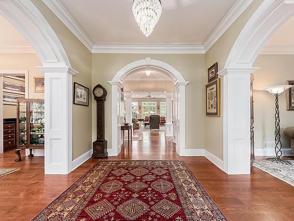 3rd image of 7769 Pembrooke End