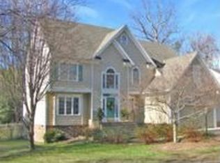 5808 Martin Glen Rd, Midlothian, VA 23112