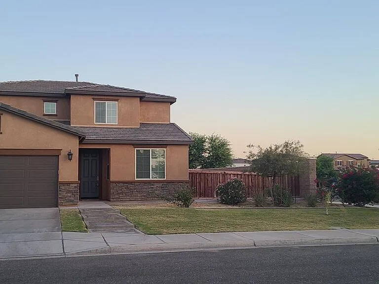 655 Las Dunas St — Photo 1
