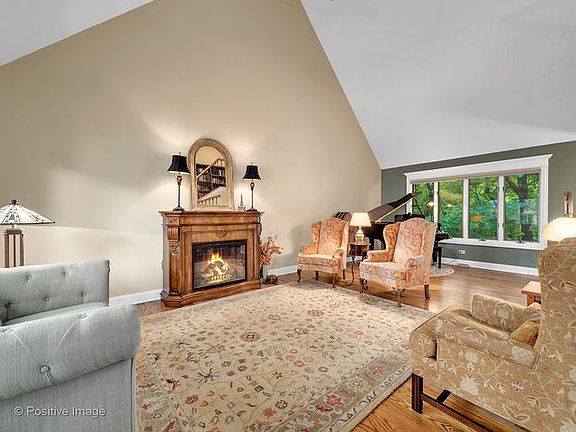 5th image of 1012 Oakfern Ln