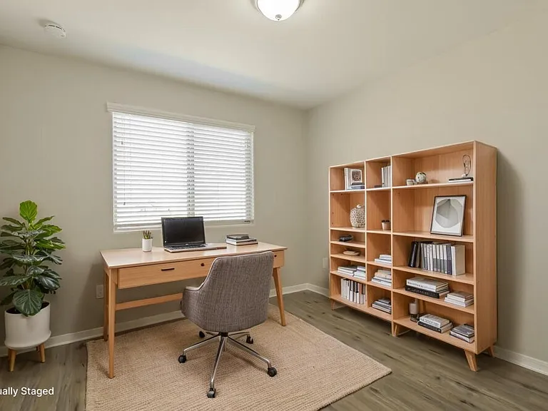 8237 W Kittiwake Ln — Photo 15