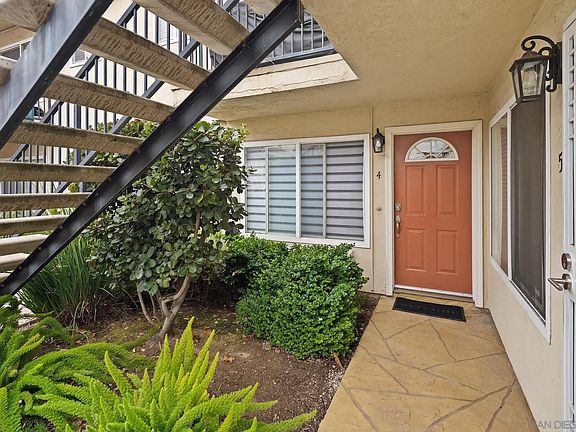 3rd image of 4387 Illinois St Unit 4