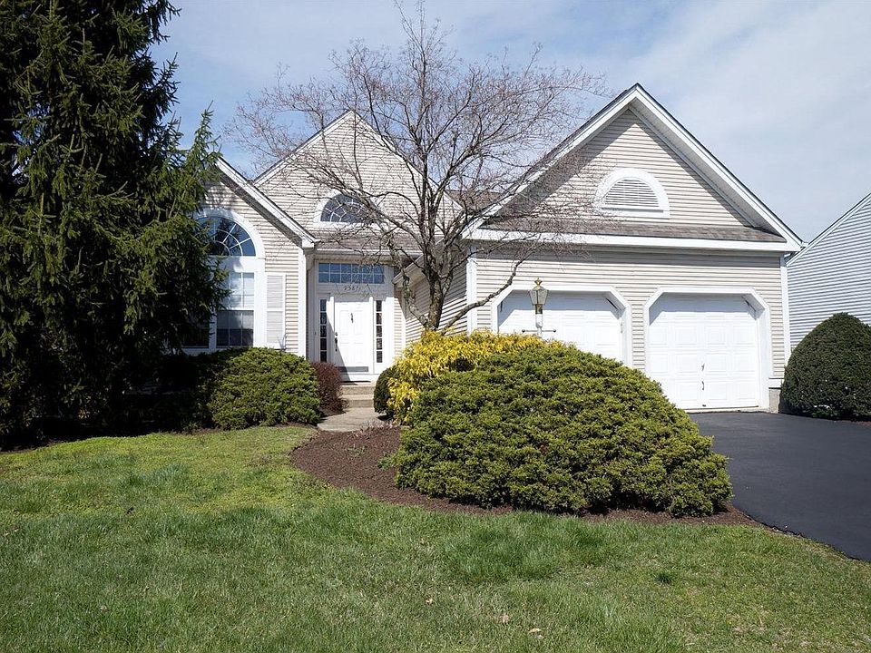1st image of 9587 Lake View Dr