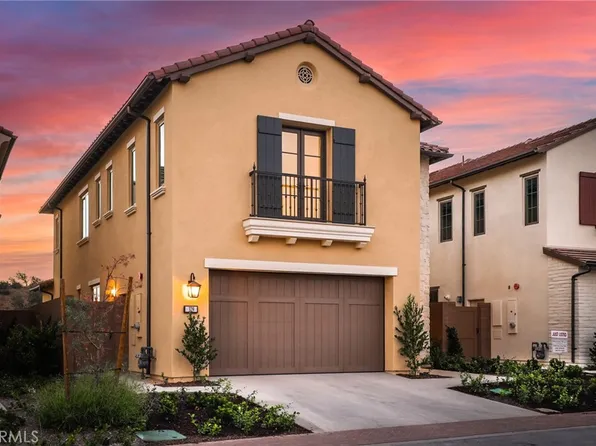 329 Paradiso, Irvine, CA 92602