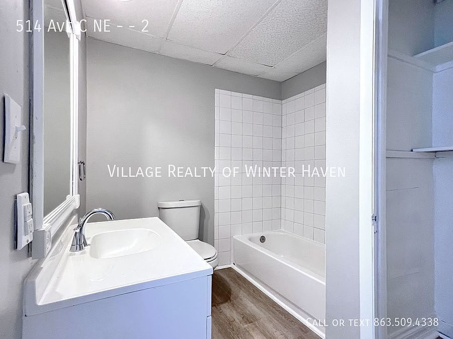 2nd image of 514 Avenue C NE APT 2