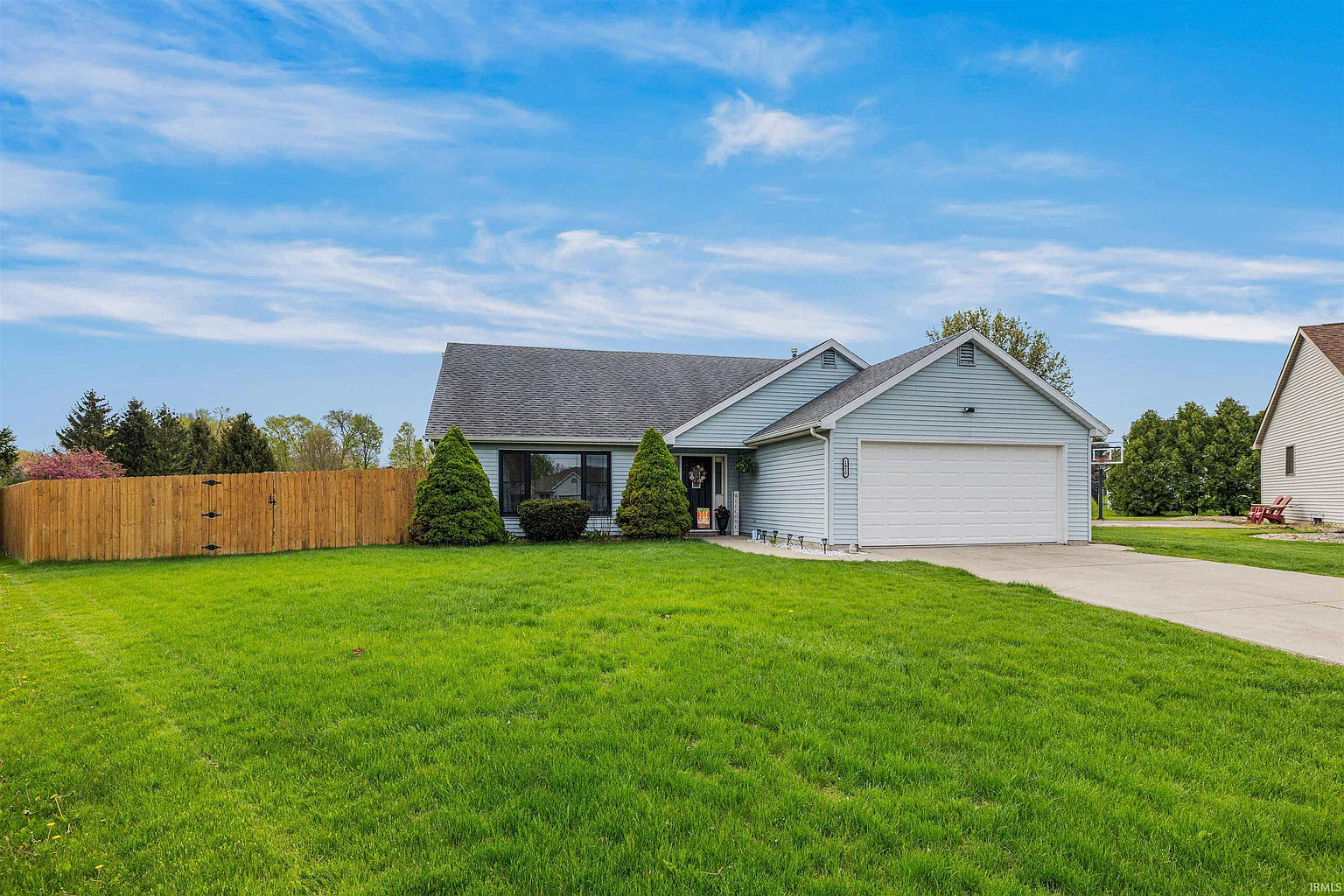 1410 Autumn Ln photo 1