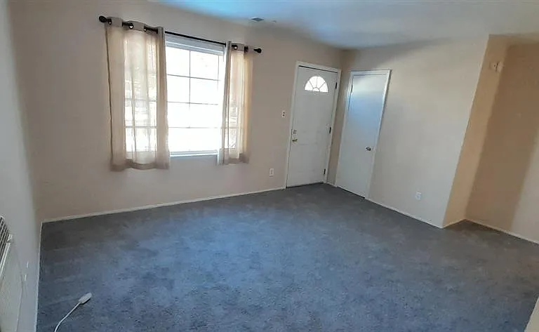 8662 Ford Ave — Photo 16